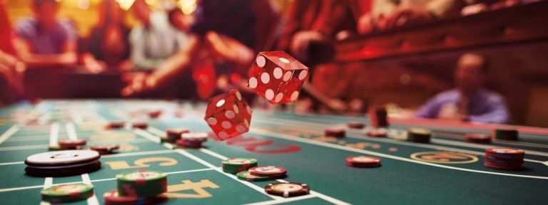 777 slots ফুটবল ফিচার প্যানেল